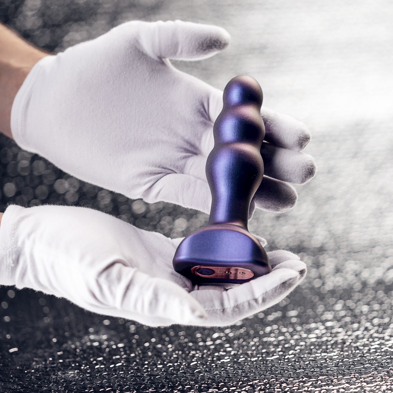 Hueman - Space Invader Vibrating and Thrusting Butt Plug